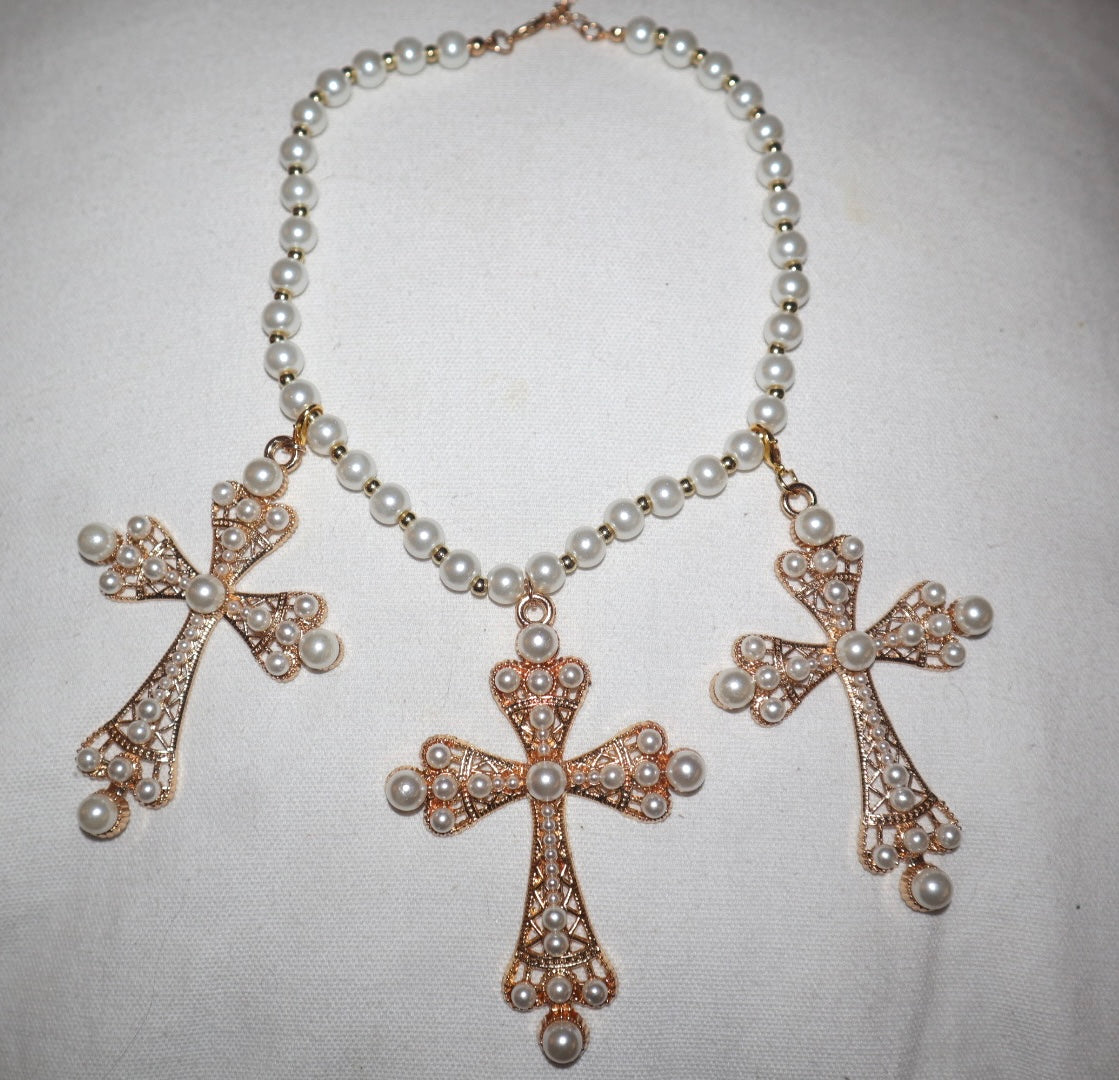 LAS CRUZES NECKLACE